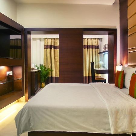 The Samilton Hotel Calcutta Eksteriør billede