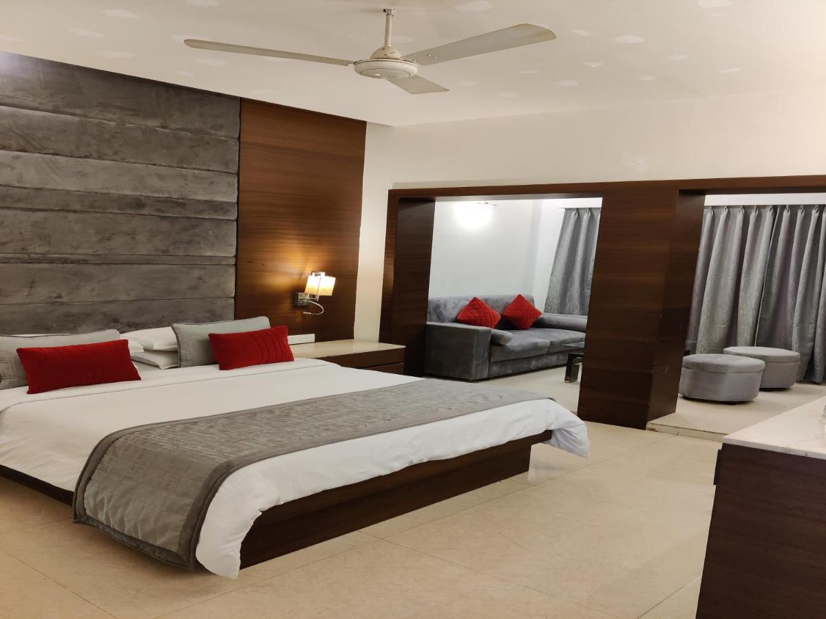 The Samilton Hotel Calcutta Eksteriør billede