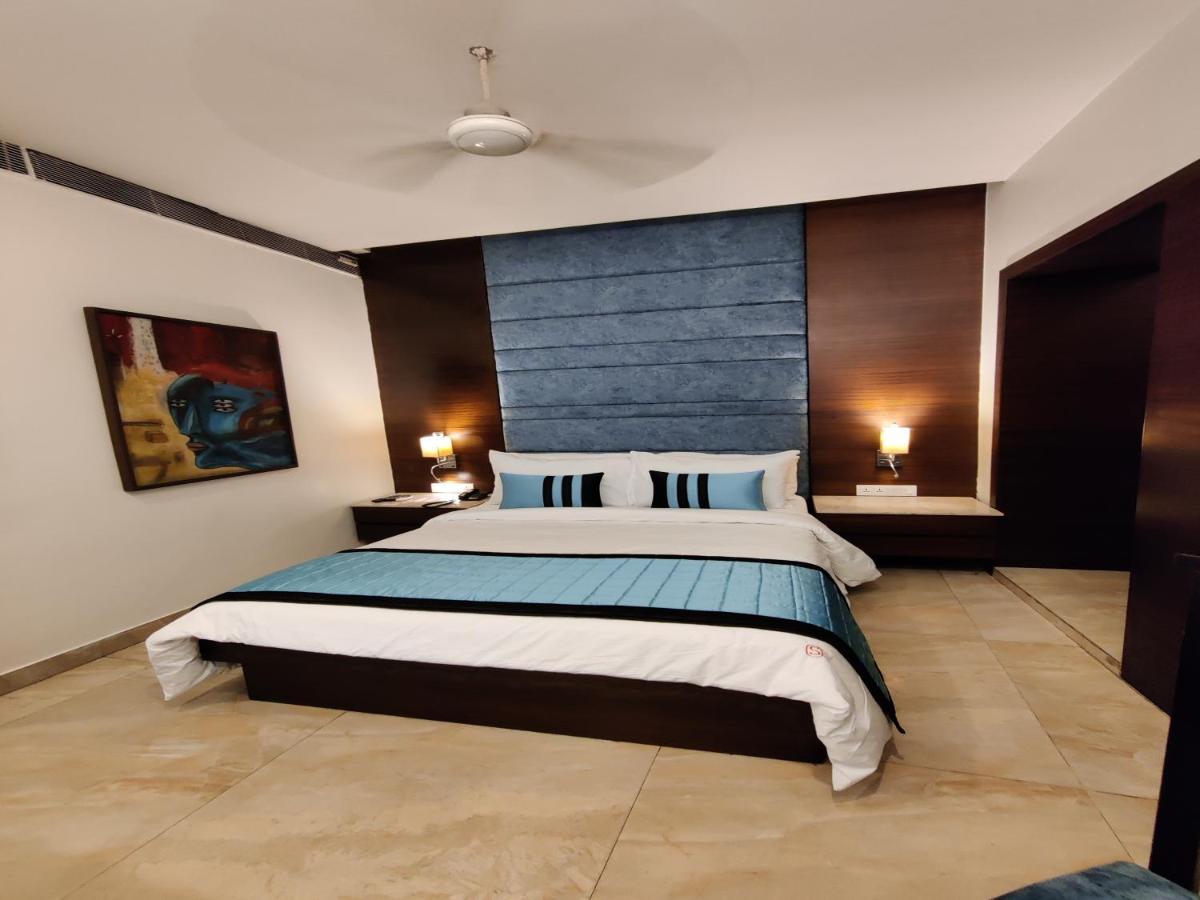 The Samilton Hotel Calcutta Eksteriør billede