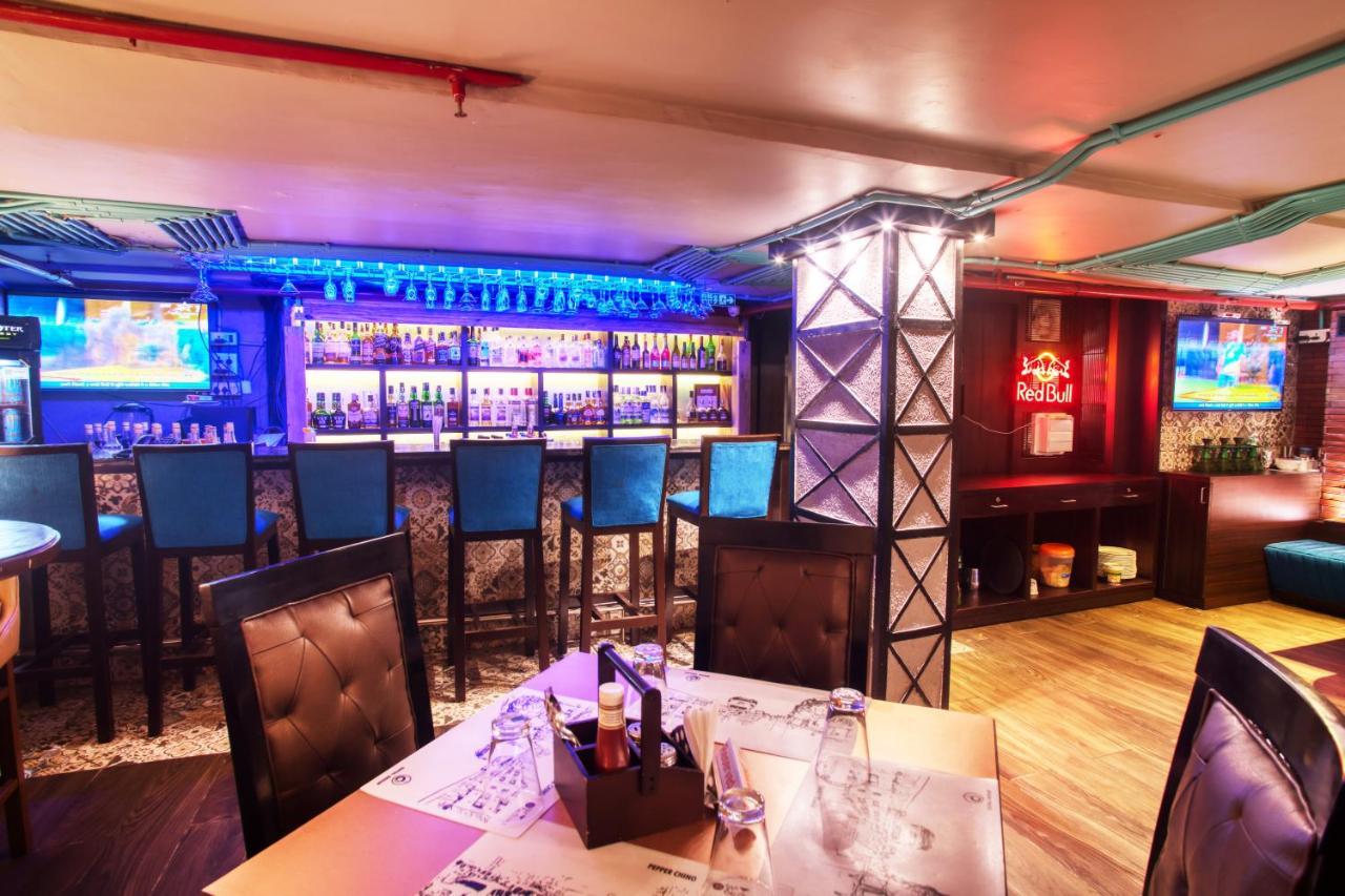 The Samilton Hotel Calcutta Eksteriør billede