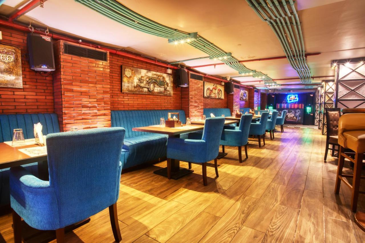 The Samilton Hotel Calcutta Eksteriør billede